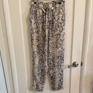 San Souci Snakeskin Print Paper Bag Psnts with Tie- Sz S